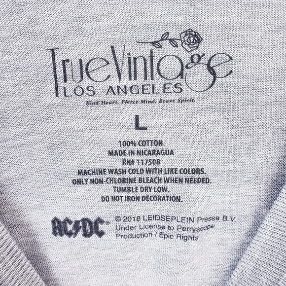 True Vintage AC/DC Long Sleeve Tee NWT Medium - Picture 4 of 5
